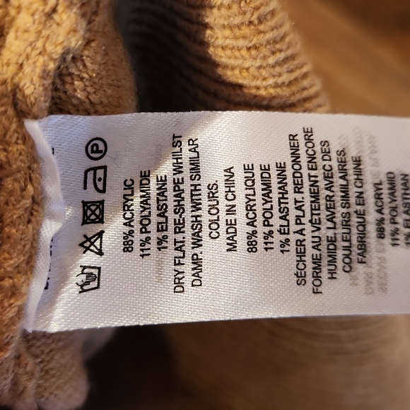 Cozy Tan Turtleneck Sweater - Picture 5 of 5